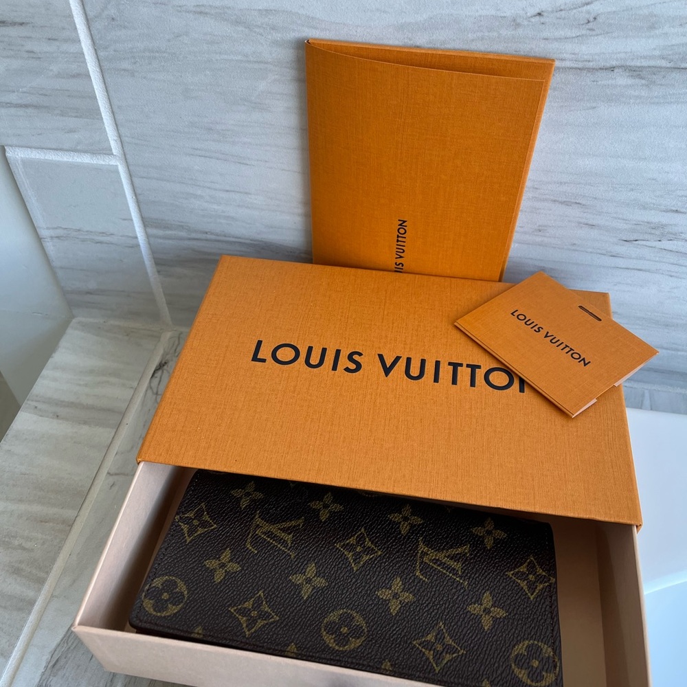 Louis Vuitton Monogram Wallet